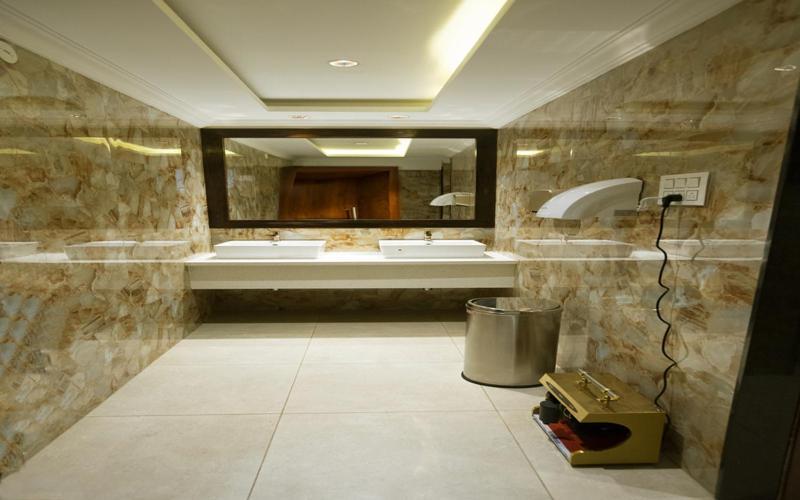 Super Hotel O Nar Comforts Near Ksr Railway Station Bangalore Luaran gambar