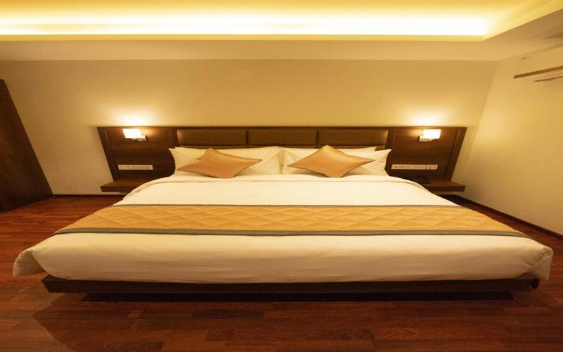 Super Hotel O Nar Comforts Near Ksr Railway Station Bangalore Luaran gambar