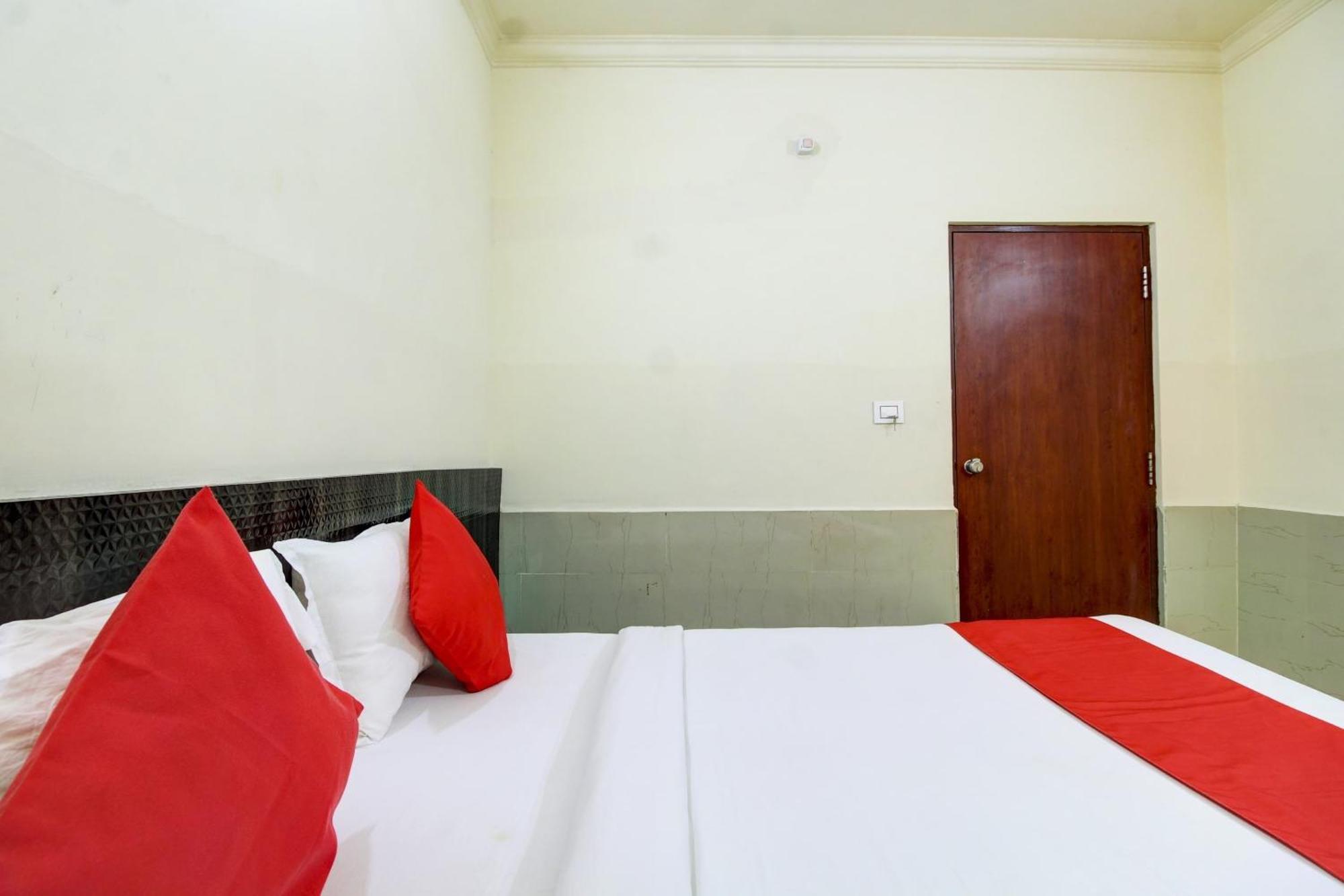 Super Hotel O Nar Comforts Near Ksr Railway Station Bangalore Luaran gambar