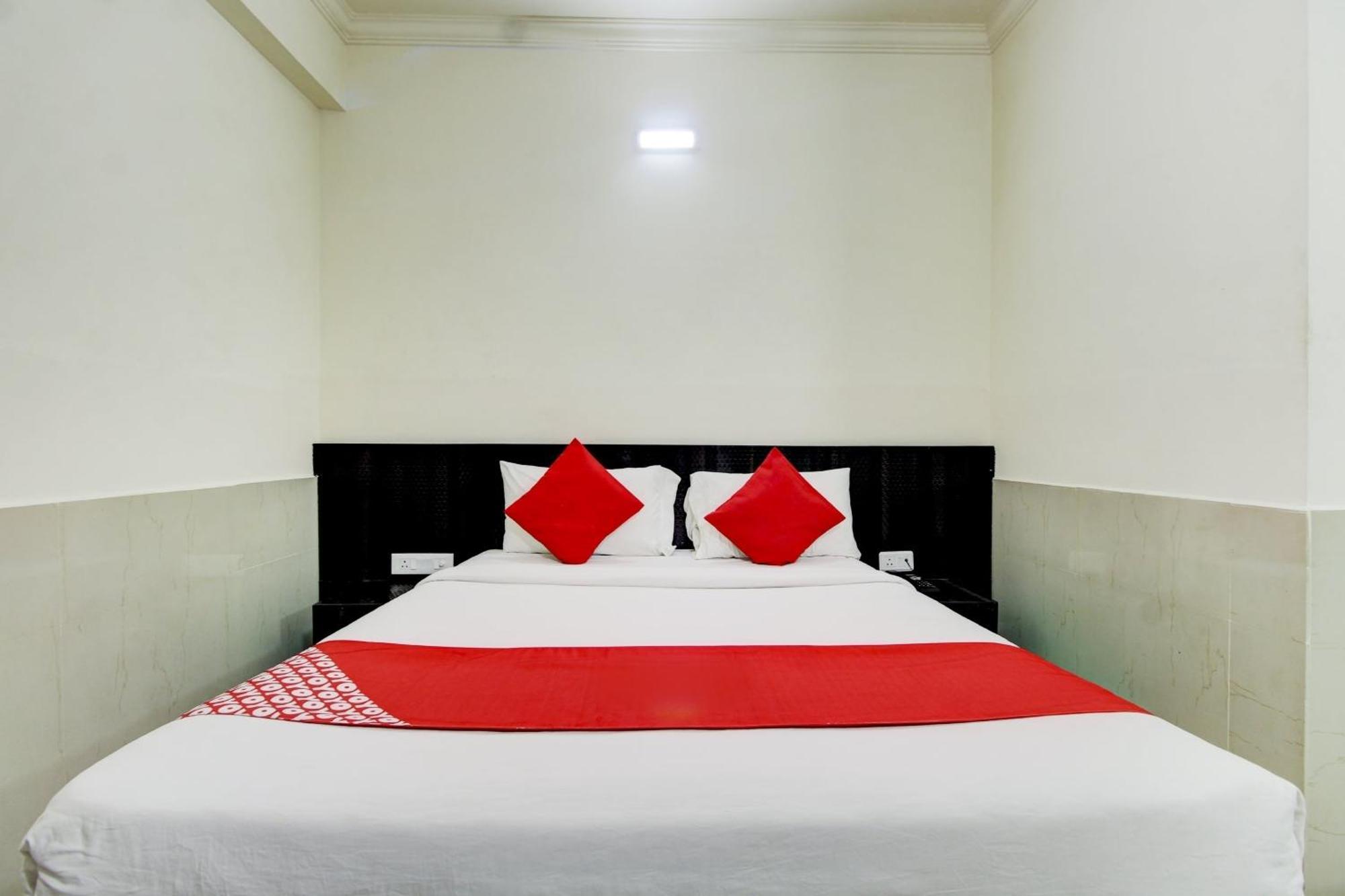 Super Hotel O Nar Comforts Near Ksr Railway Station Bangalore Luaran gambar