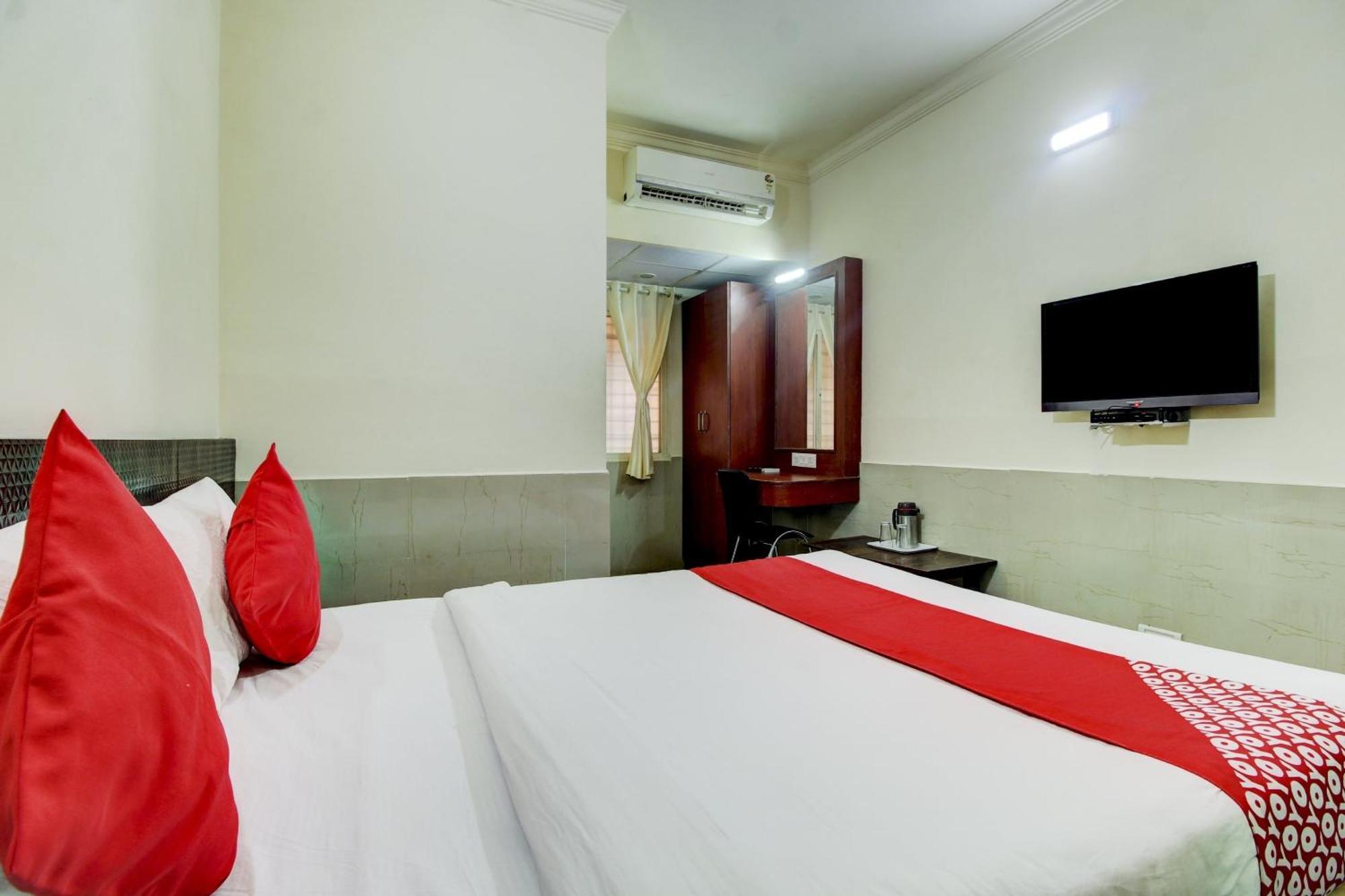 Super Hotel O Nar Comforts Near Ksr Railway Station Bangalore Luaran gambar